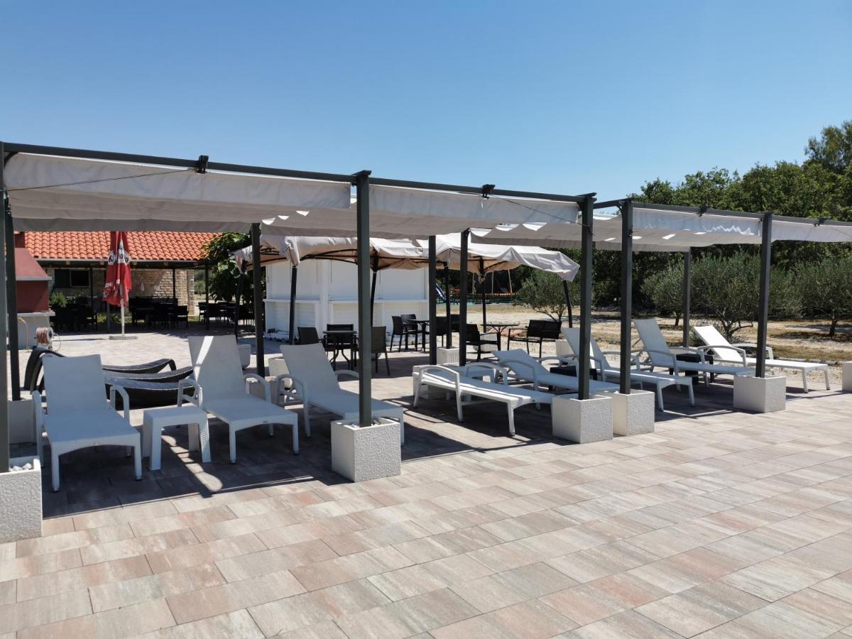 Grande Glamping With Pool Hotel Biograd Na Moru Exterior photo