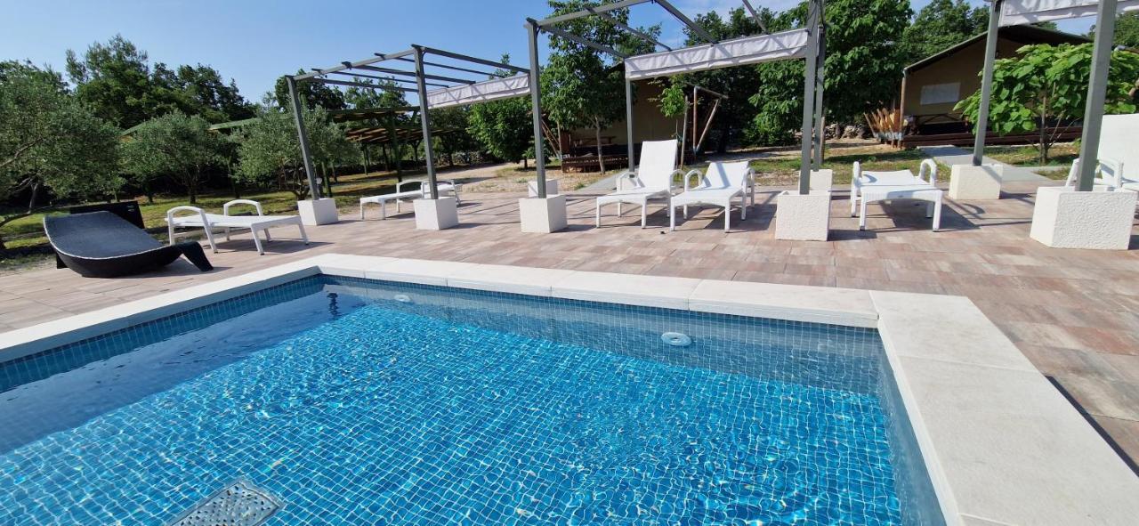 Grande Glamping With Pool Hotel Biograd Na Moru Exterior photo