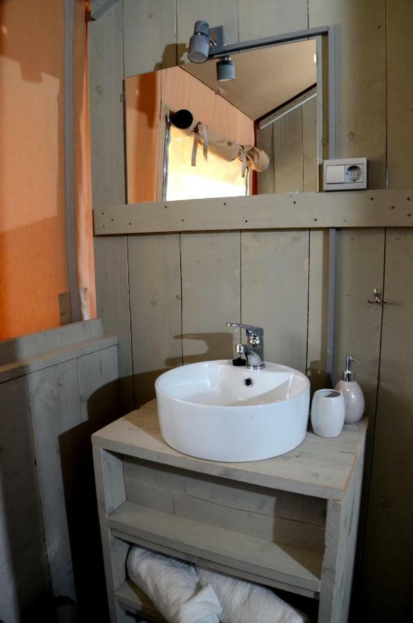 Grande Glamping With Pool Hotel Biograd Na Moru Exterior photo